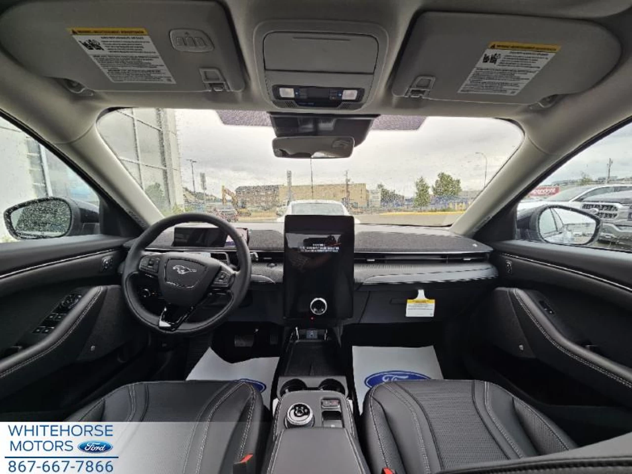 2024 Ford Mustang Mach-E Premium AWD Image principale