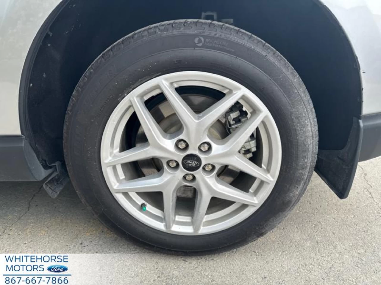 2023 Ford Edge SEL Main Image