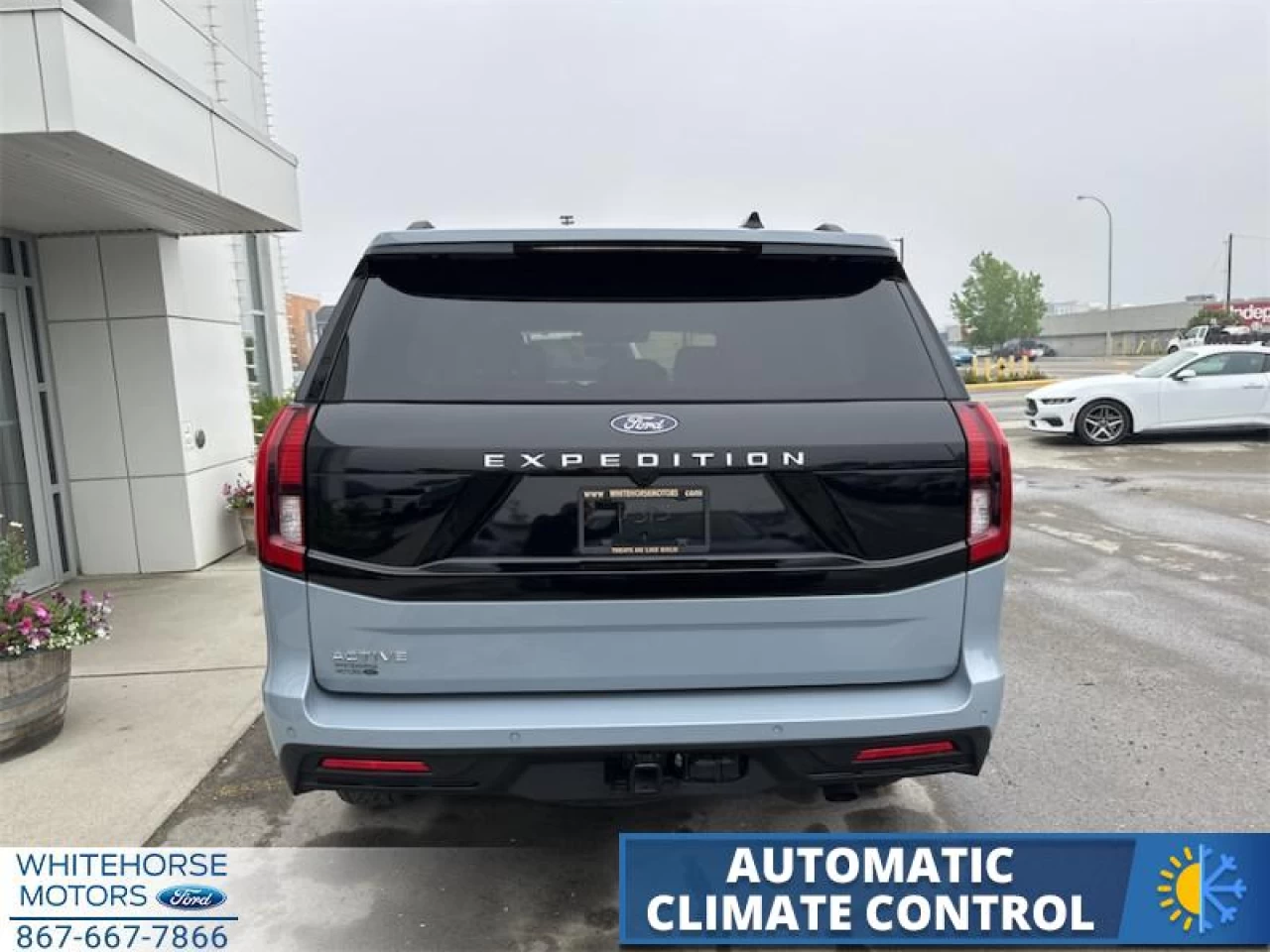2025 Ford Expedition ACTIVE Main Image