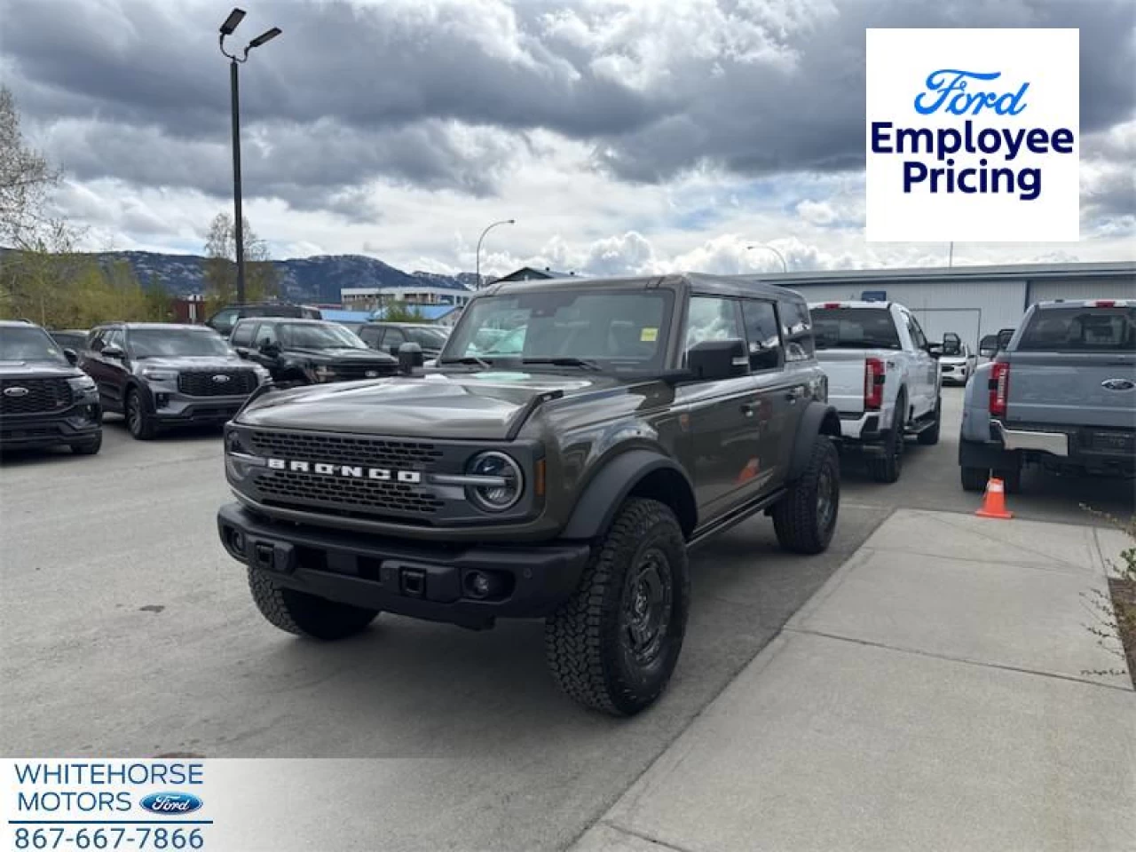 2025 Ford Bronco Badlands Main Image