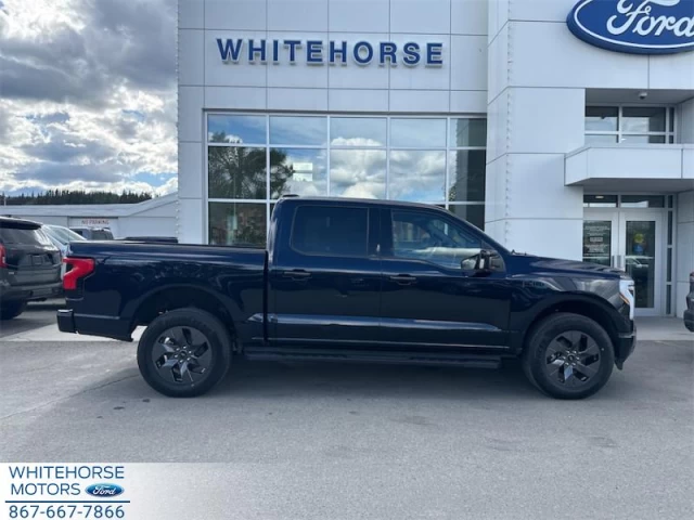 Ford F-150 Lightning Lariat 2025