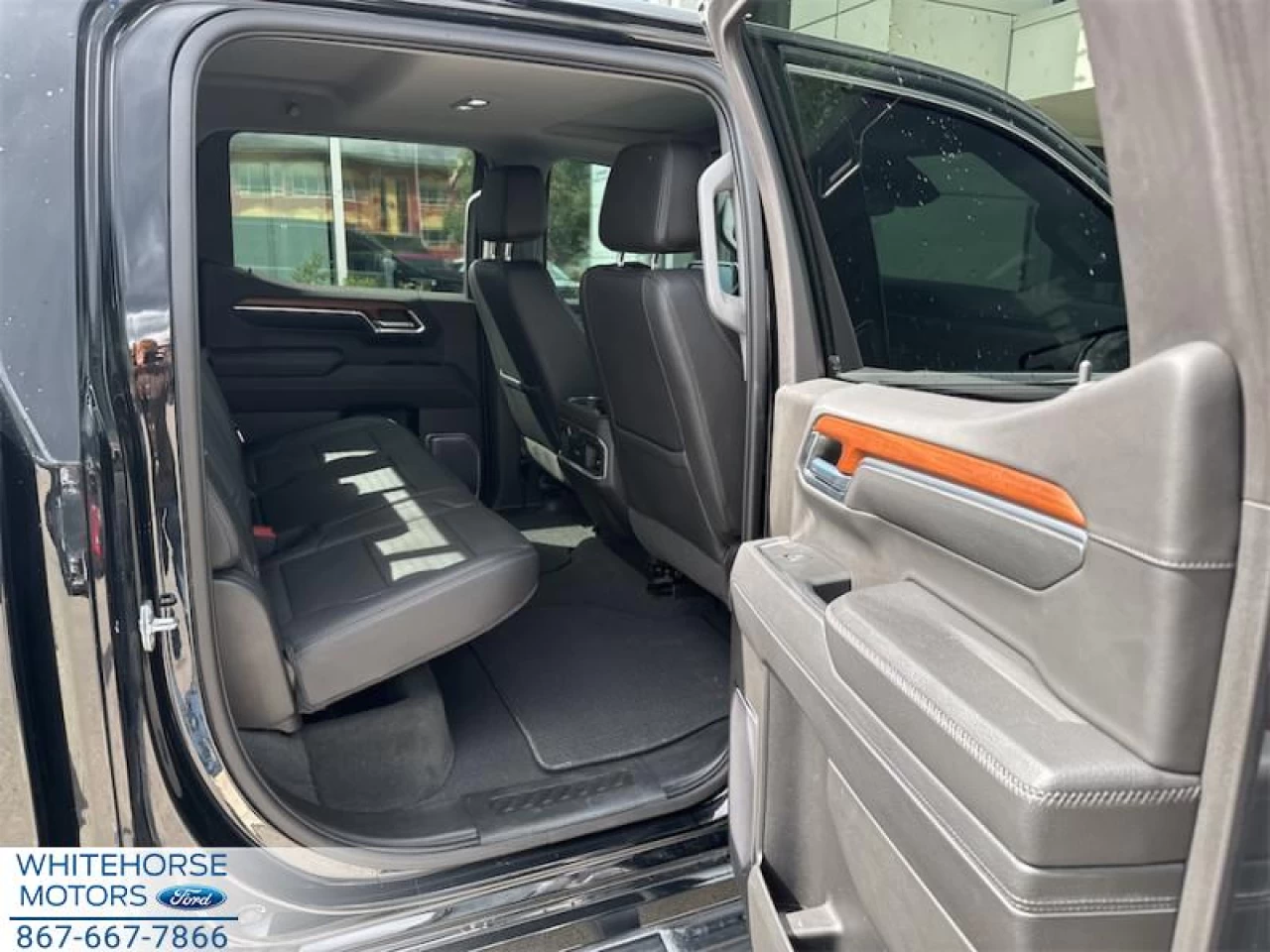 2023 GMC Sierra 1500 Denali Main Image