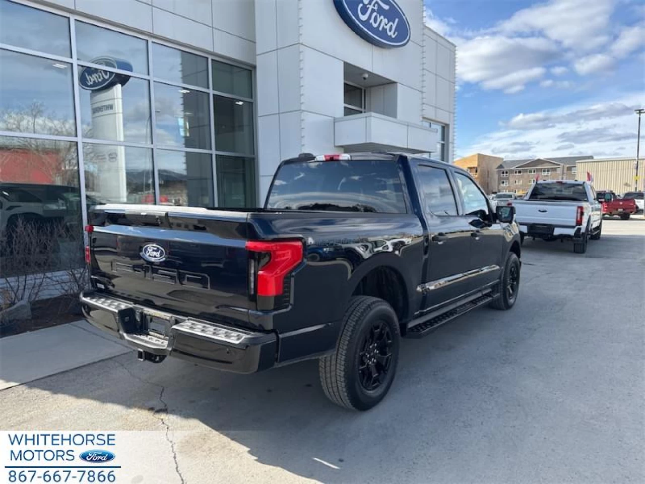 2025 Ford F-150 Lightning XLT Main Image