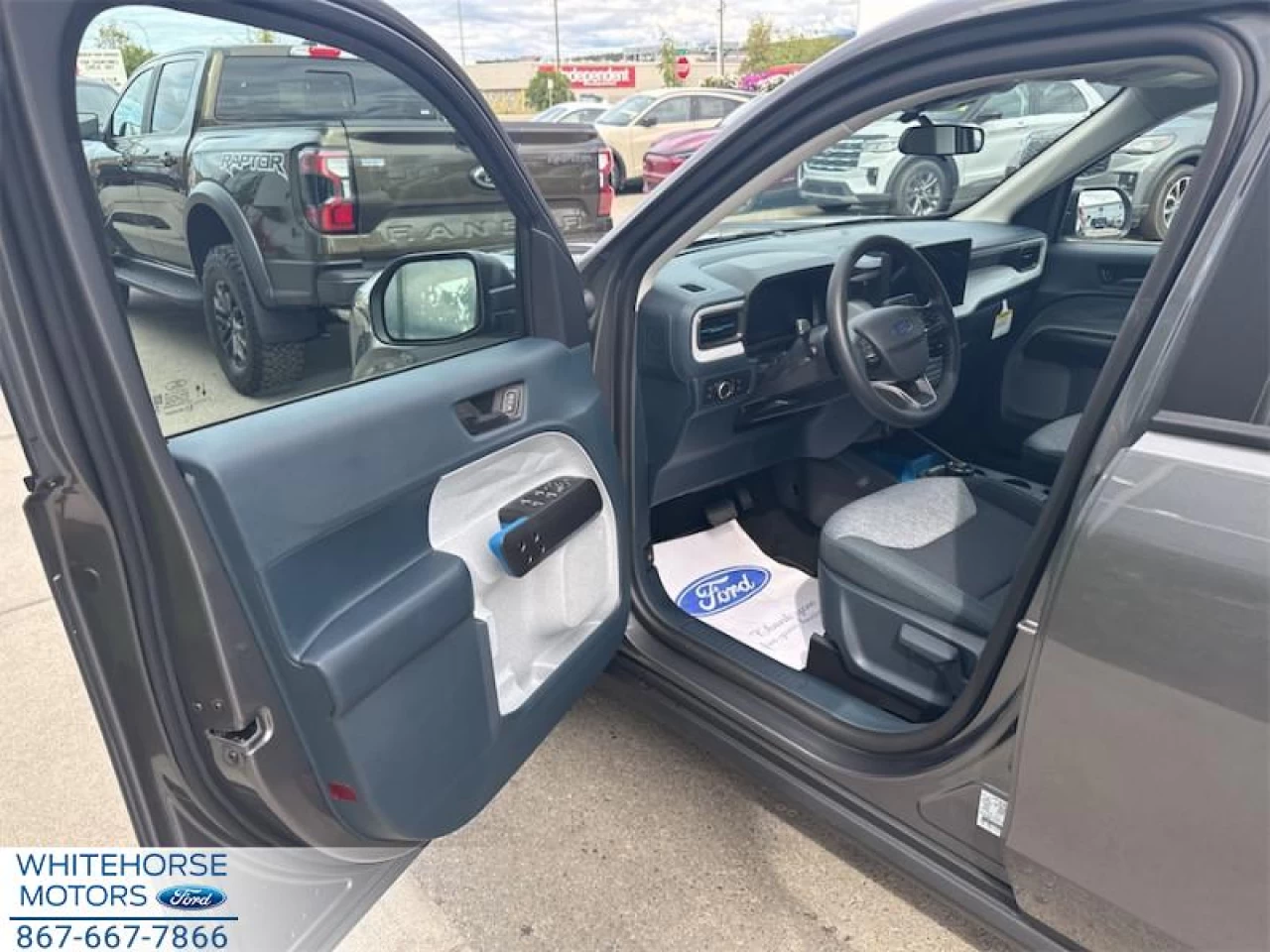 2025 Ford Maverick XLT Main Image