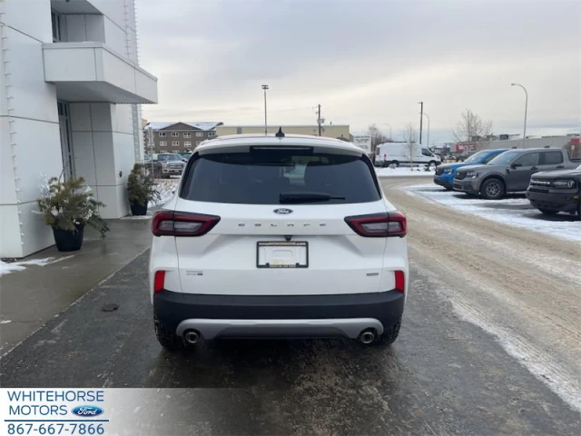 Ford Escape PHEV 2025