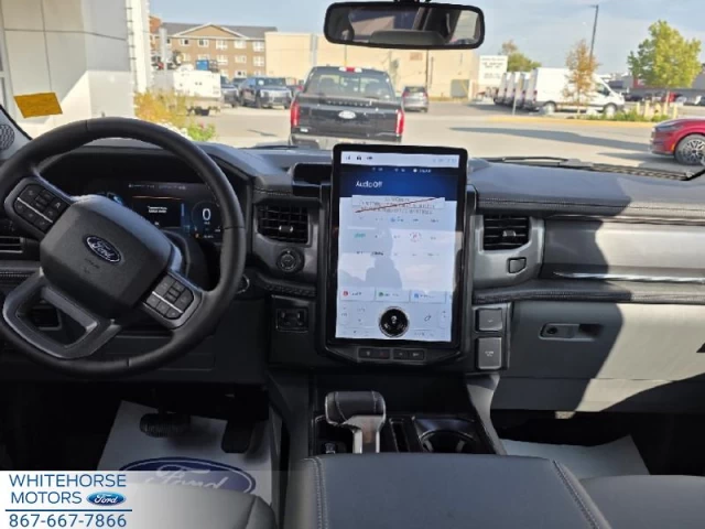 Ford F-150 Lightning Flash 2025