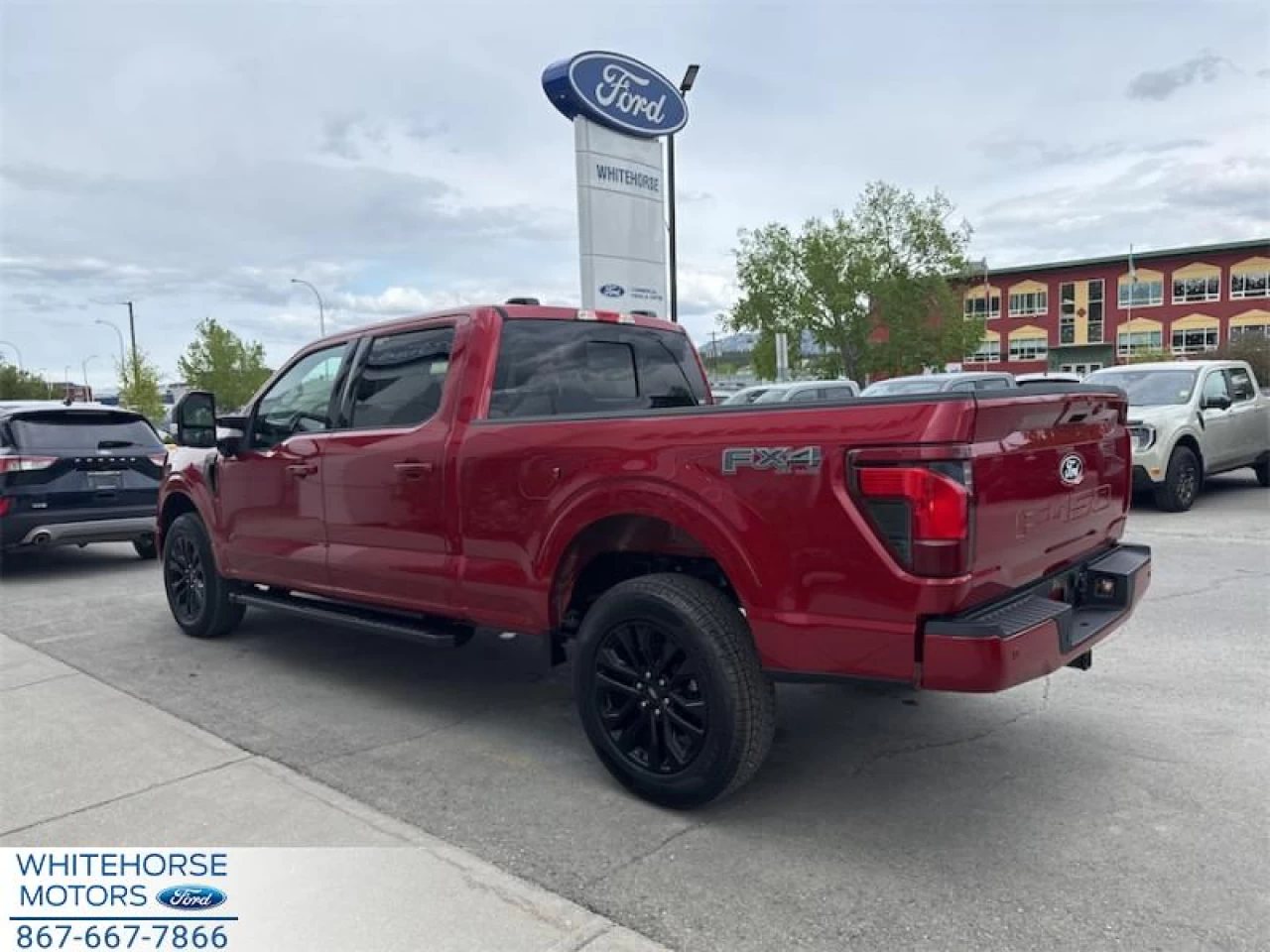 2025 Ford F-150 XLT Main Image