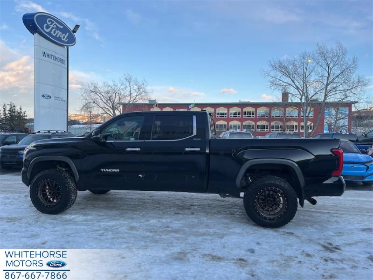 2022 Toyota Tundra Limited Image principale