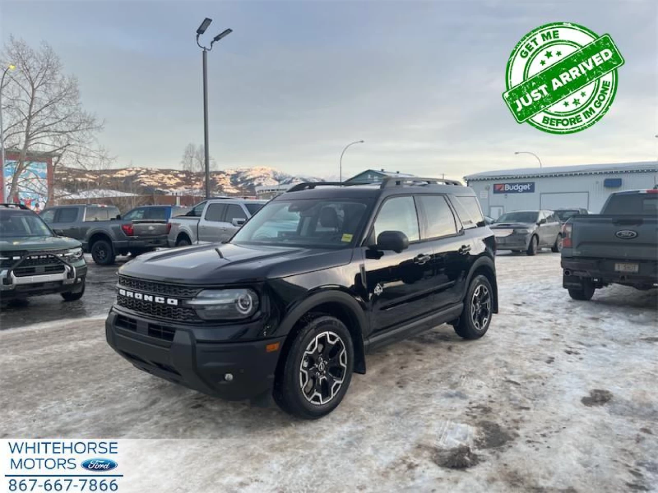 2025 Ford Bronco Sport Outer Banks Main Image