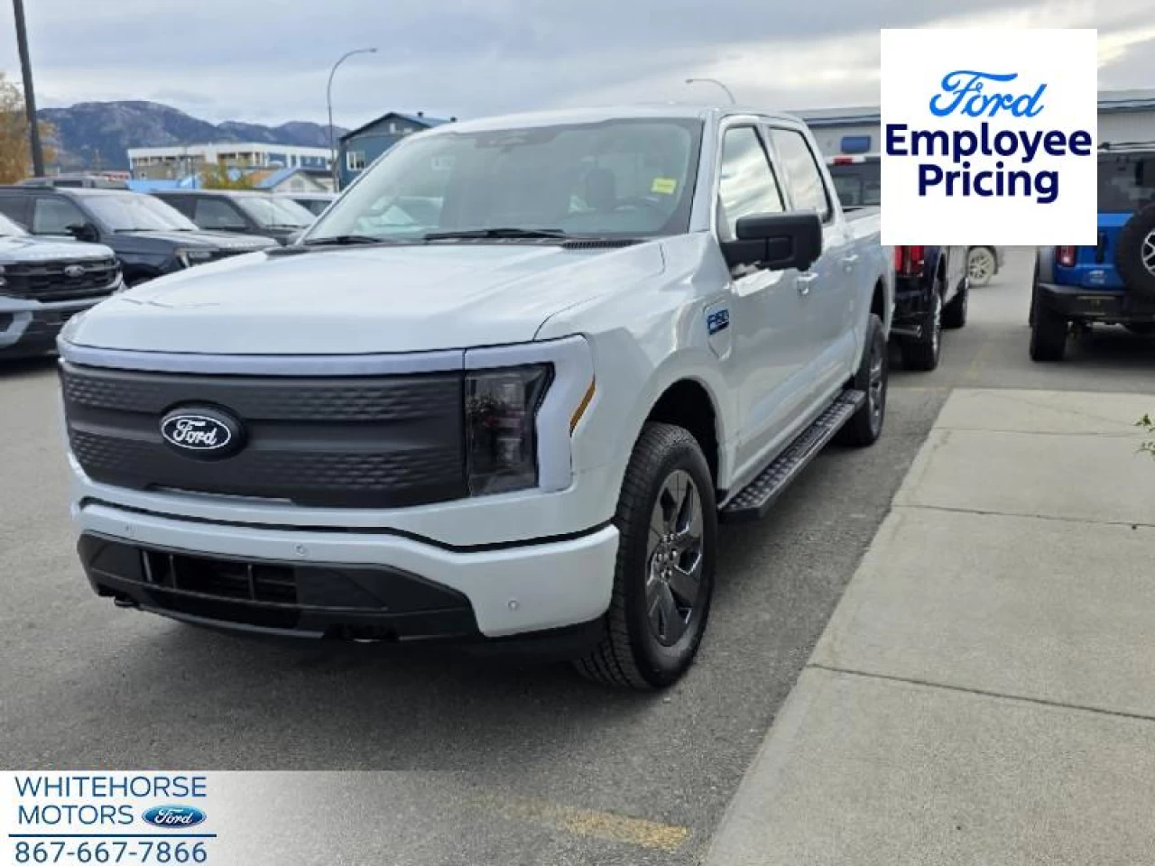 2025 Ford F-150 Lightning Flash Main Image