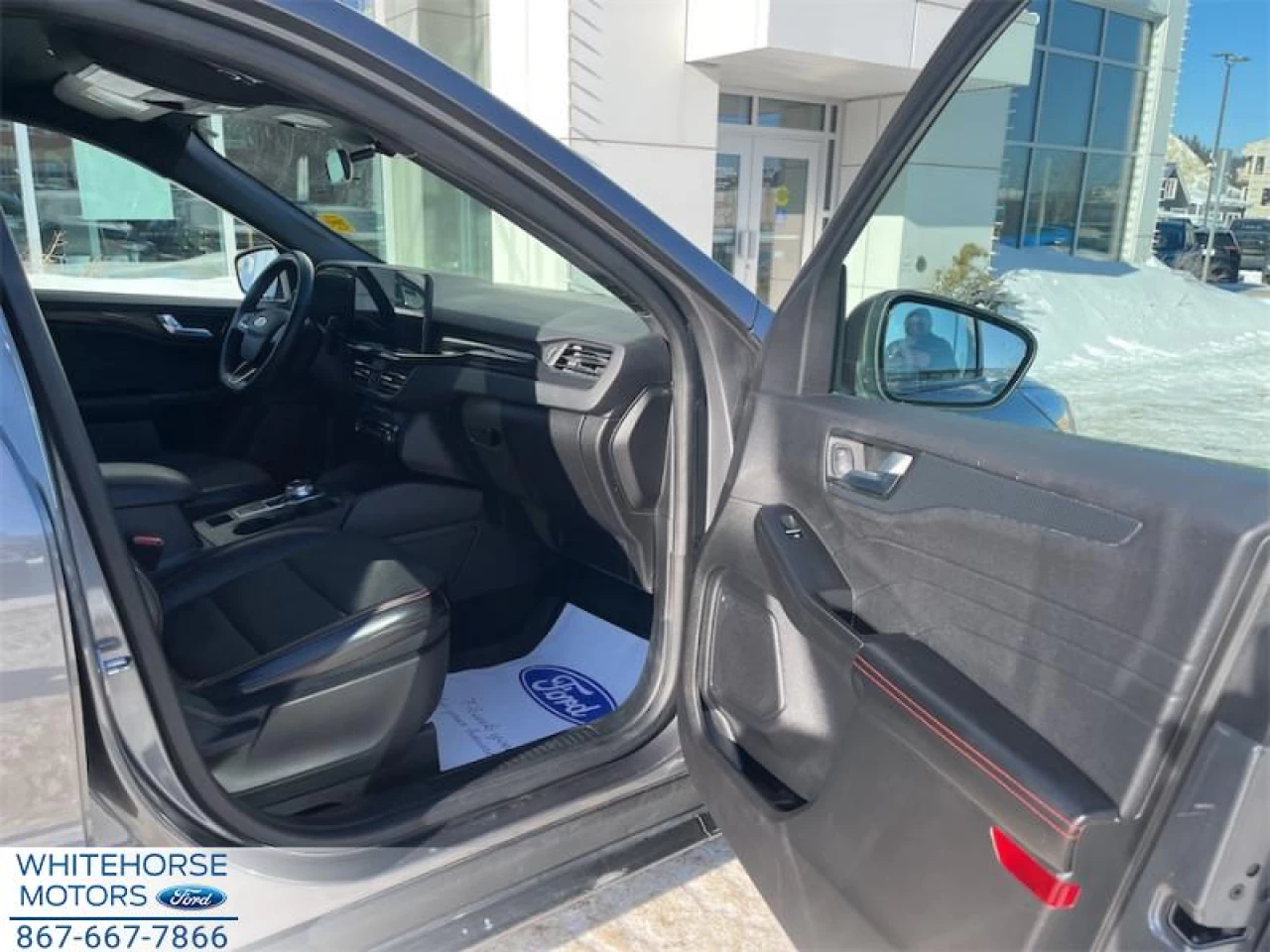 2023 Ford Escape ST-Line AWD Main Image