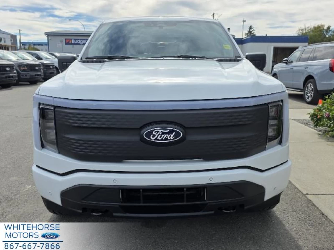 2025 Ford F-150 Lightning Flash Image principale