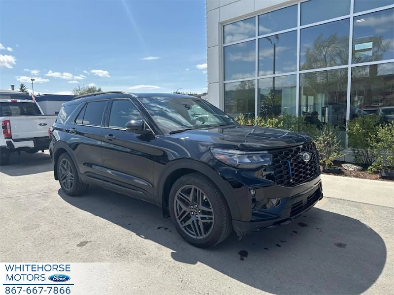 2025 Ford Explorer ST Main Image