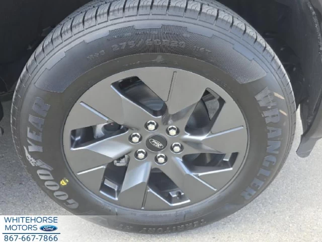 Ford F-150 Lightning Flash 2025