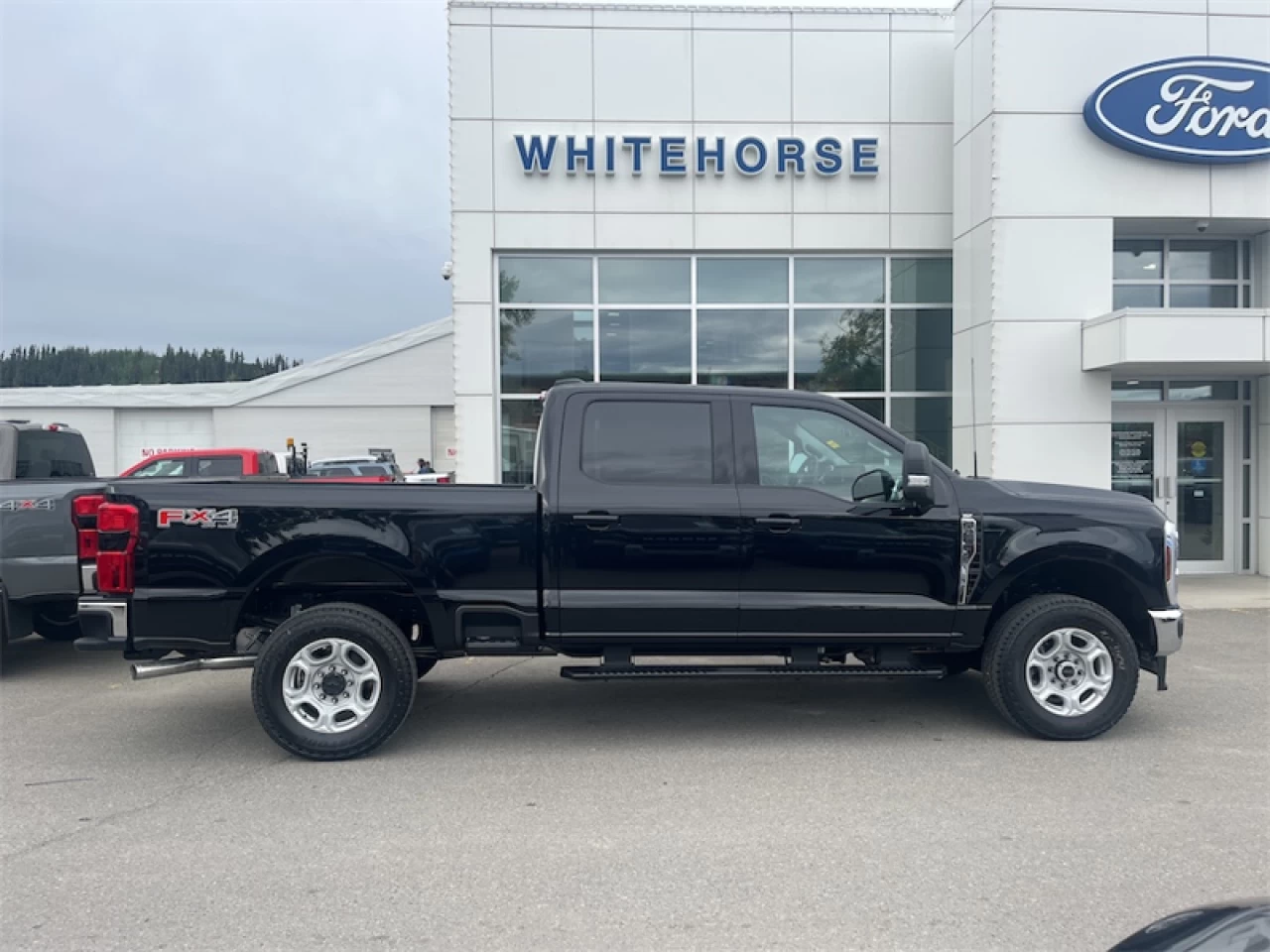 2026 Ford F-250 Super Duty XLT Main Image