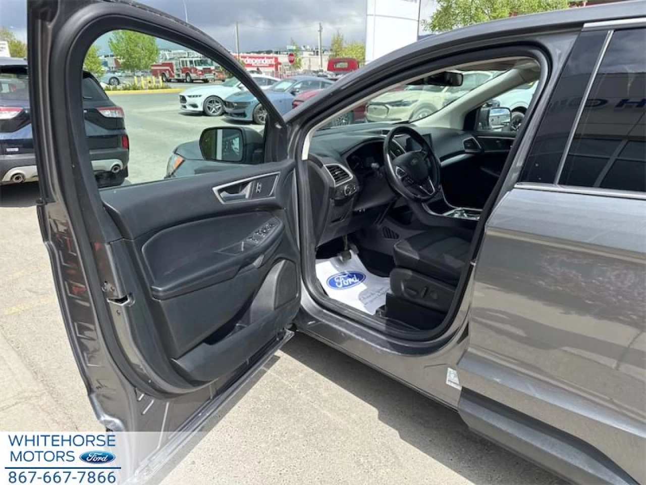 2023 Ford Edge SEL Main Image