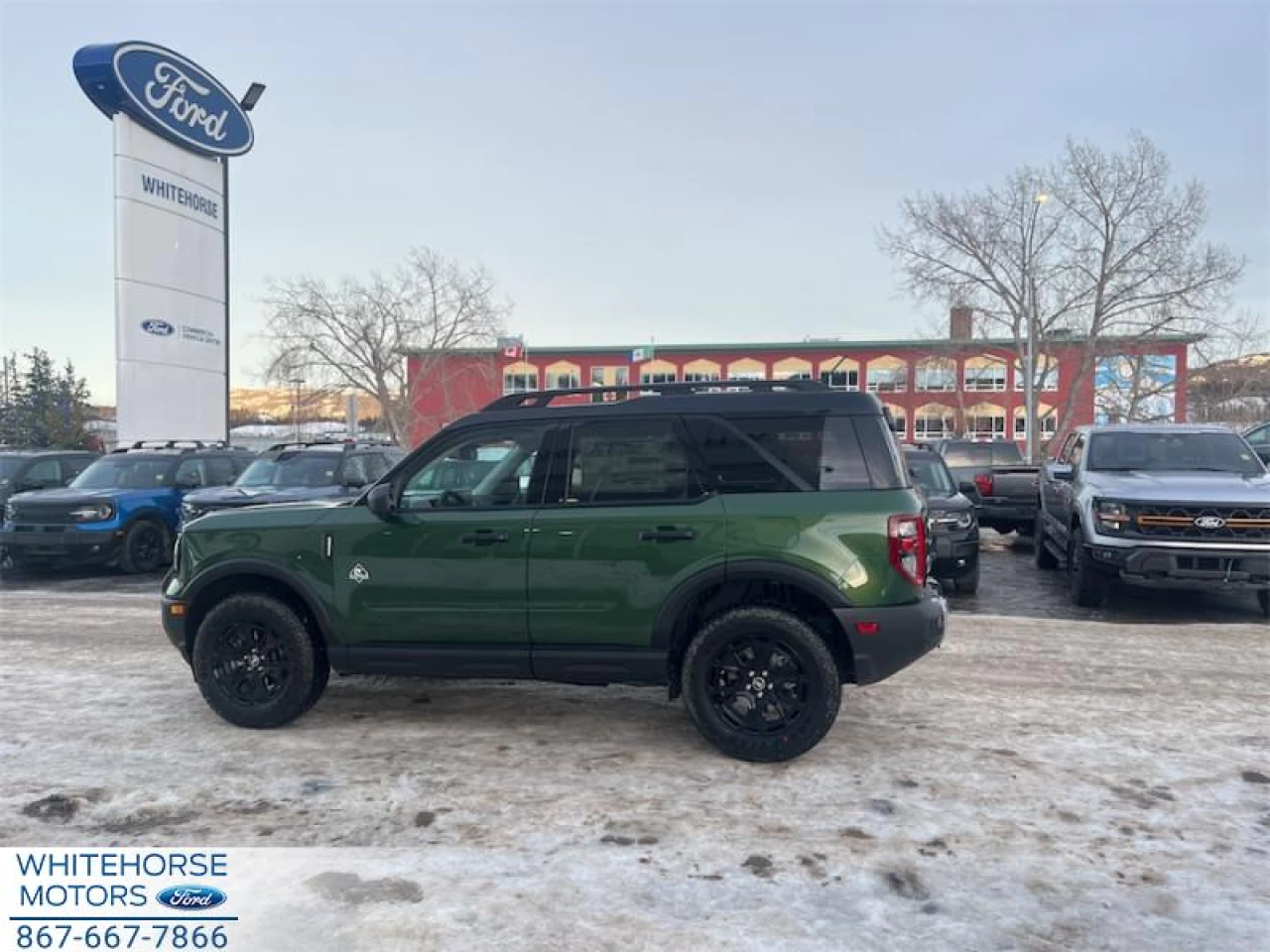 2025 Ford Bronco Sport Outer Banks Main Image
