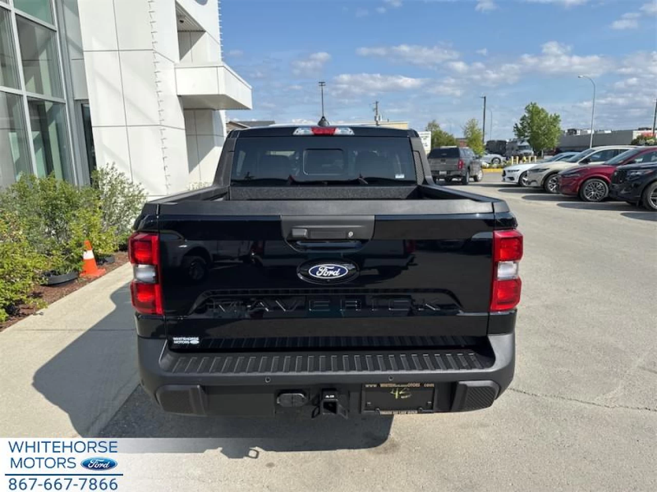 2025 Ford Maverick Lariat Main Image