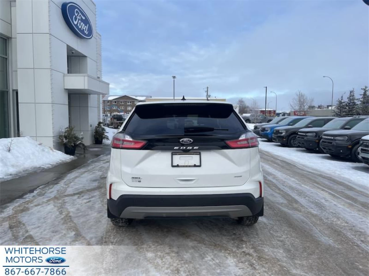 2024 Ford Edge SEL Main Image