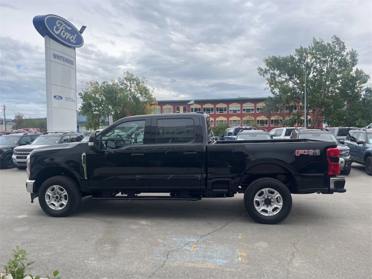 2026 Ford F-250 Super Duty XLT Main Image