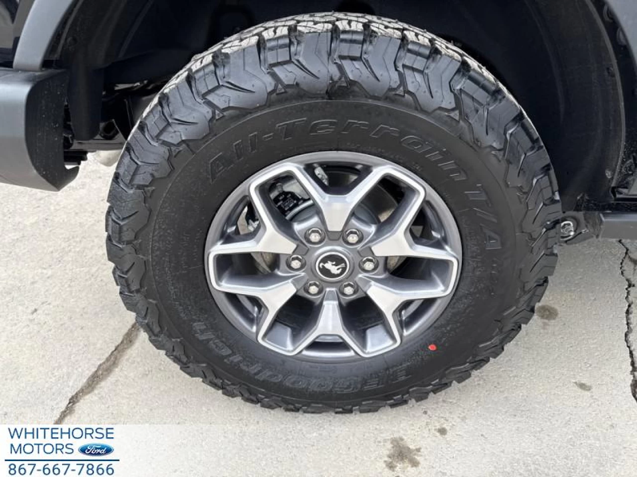 2025 Ford Bronco Badlands Main Image