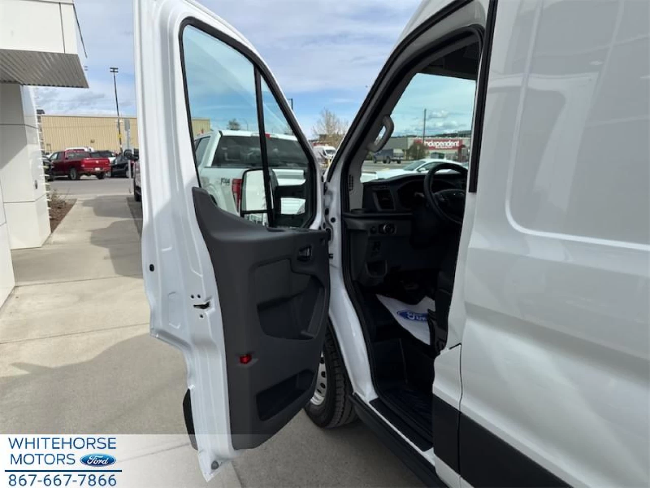 2025 Ford Transit Cargo Van T-250 148 MED RF 9070 GVWR Main Image