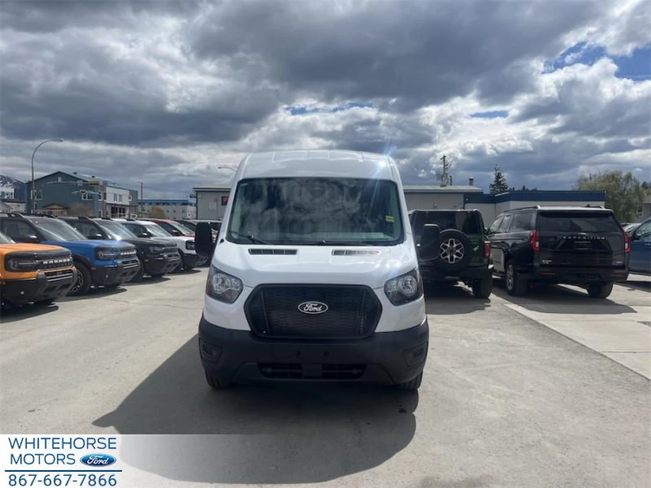 2026 Ford Transit-250 148 WB Medium Roof Cargo Main Image