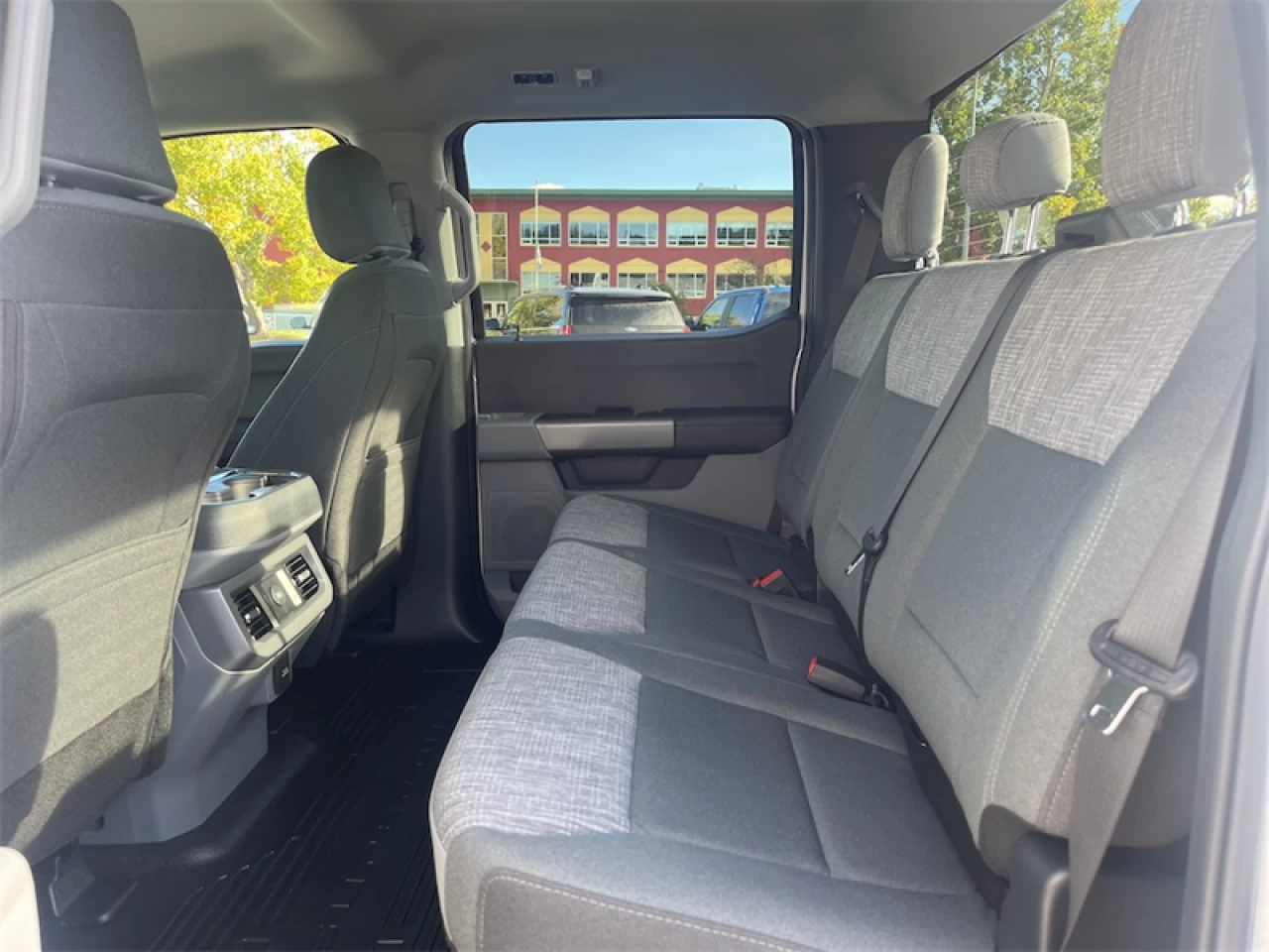 2026 Ford F-350 XLT Image principale