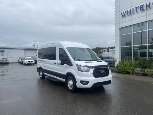 Ford Transit Passenger Wagon T-350 148 MED ROOF XLT 2025