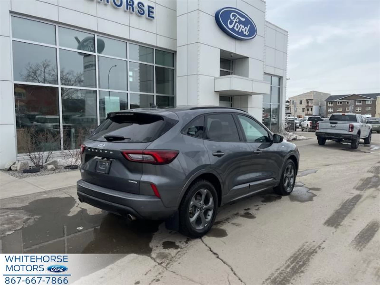 2023 Ford Escape ST-Line AWD Main Image