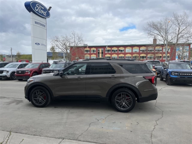 Ford Explorer ST 2026