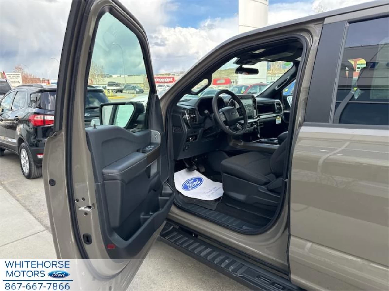 2025 Ford F-150 STX Main Image