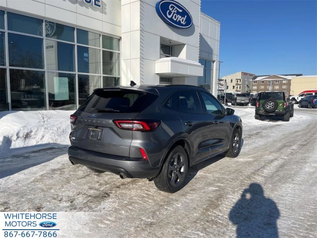 2023 Ford Escape ST-Line AWD Main Image