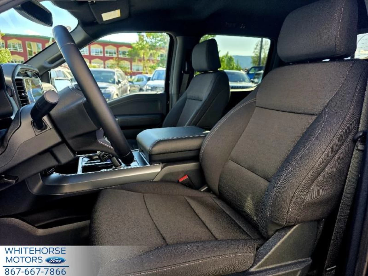 2025 Ford F-150 XLT Main Image