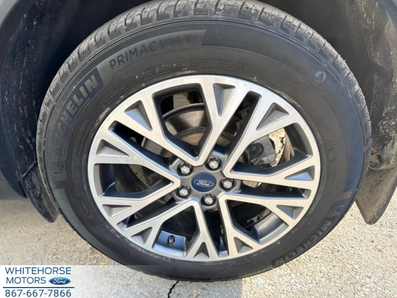 2020 Ford Escape SEL 4WD Main Image