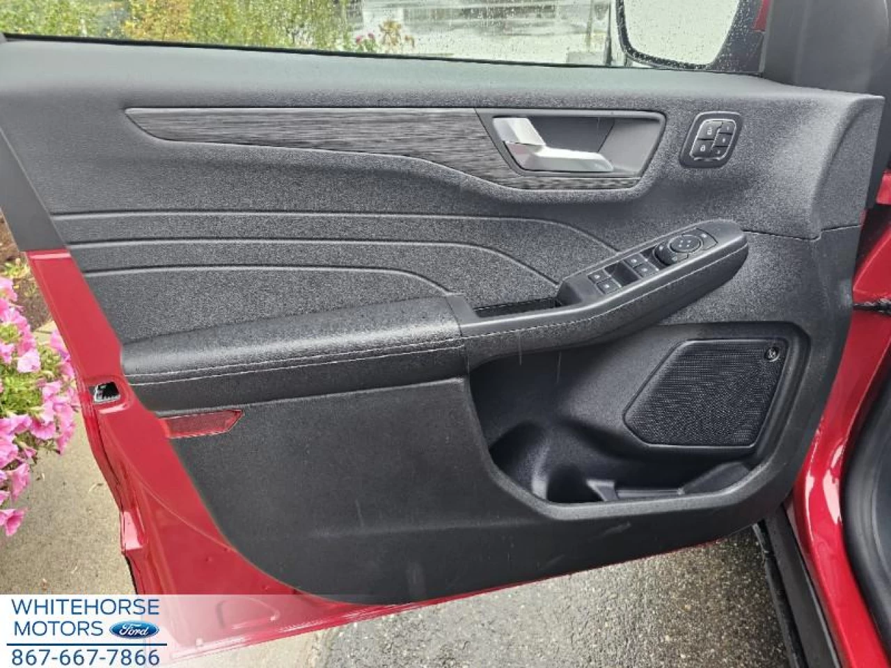 2024 Ford Escape PHEV Main Image