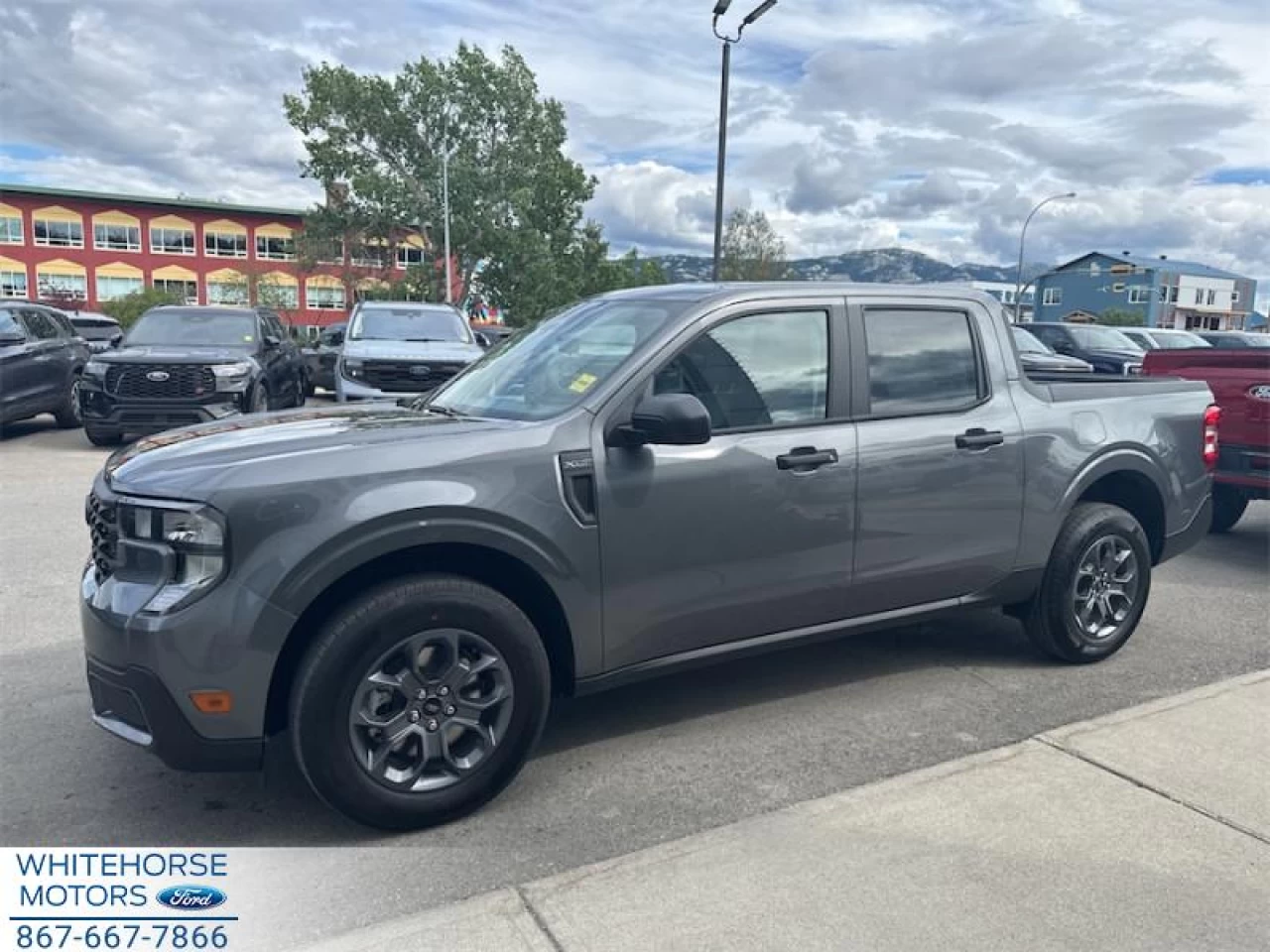 2025 Ford Maverick XLT Main Image