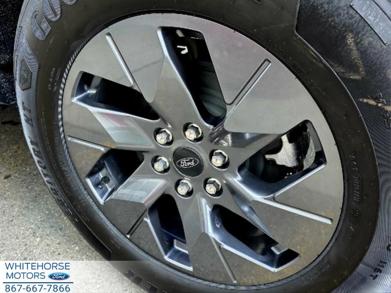 2025 Ford F-150 Lightning Flash Image principale