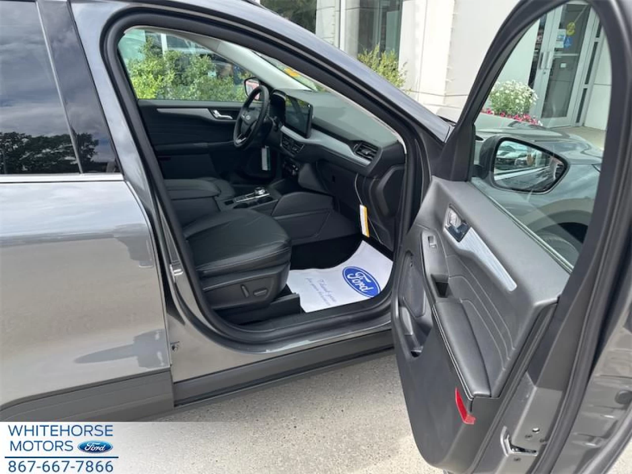 2025 Ford Escape PHEV Main Image
