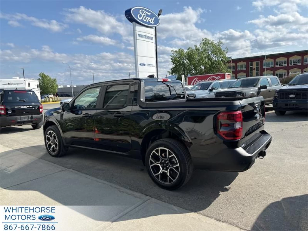 2025 Ford Maverick Lariat Main Image
