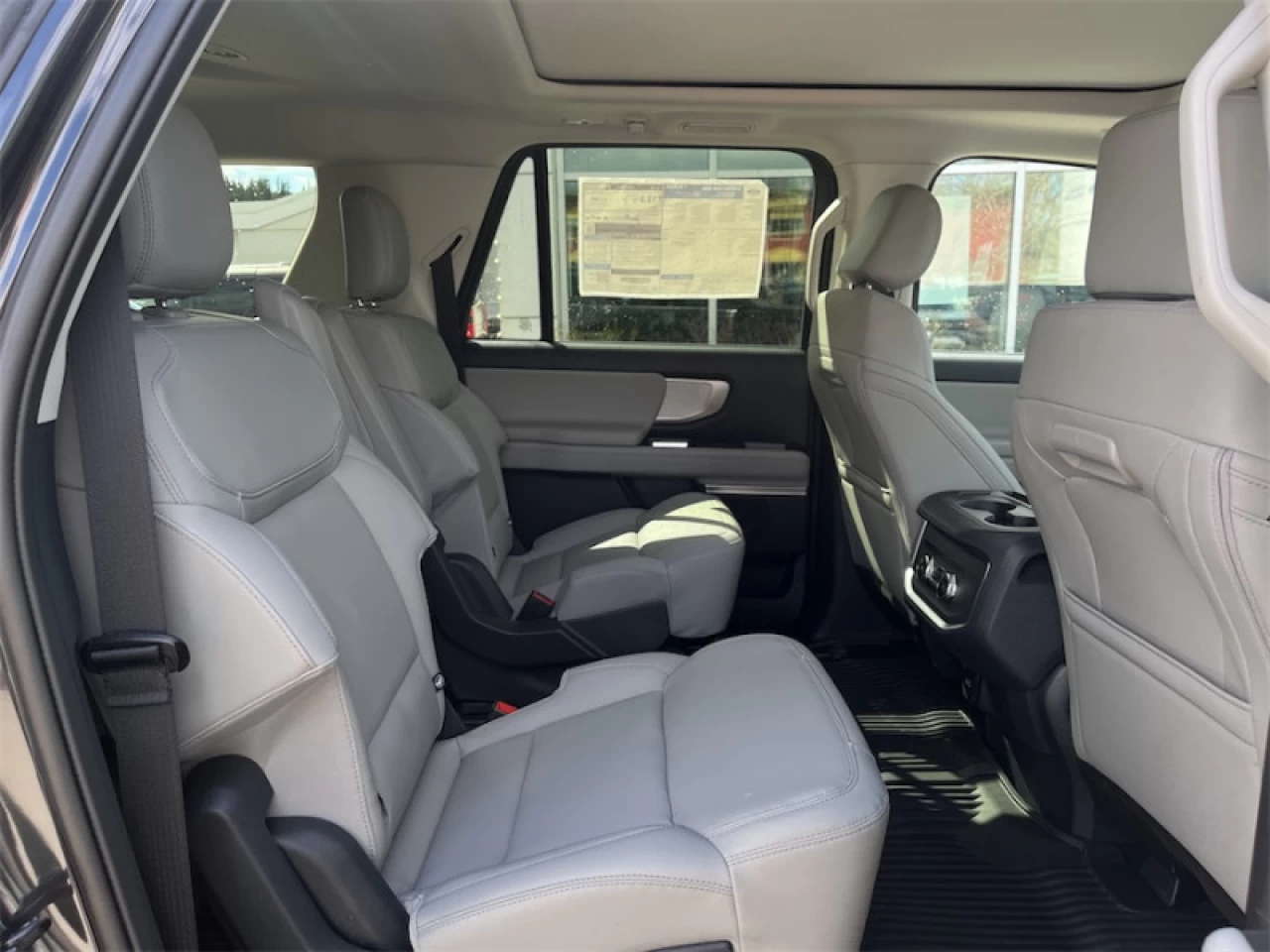 2026 Ford Expedition Max Active Image principale