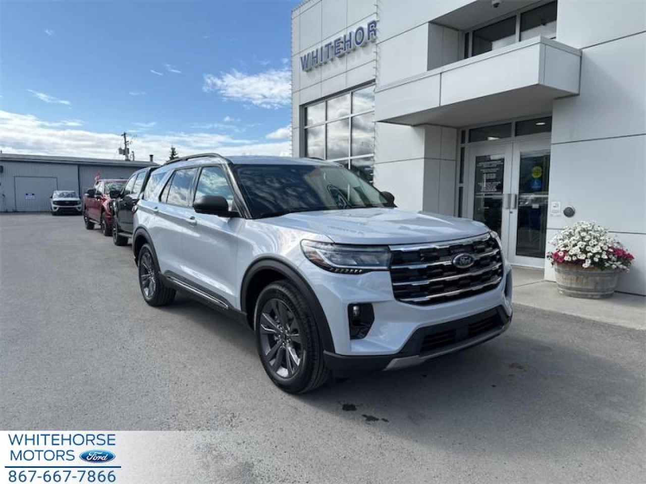 2025 Ford Explorer Active Main Image