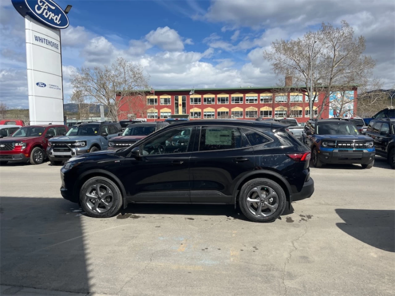 2025 Ford Escape ST-Line Main Image