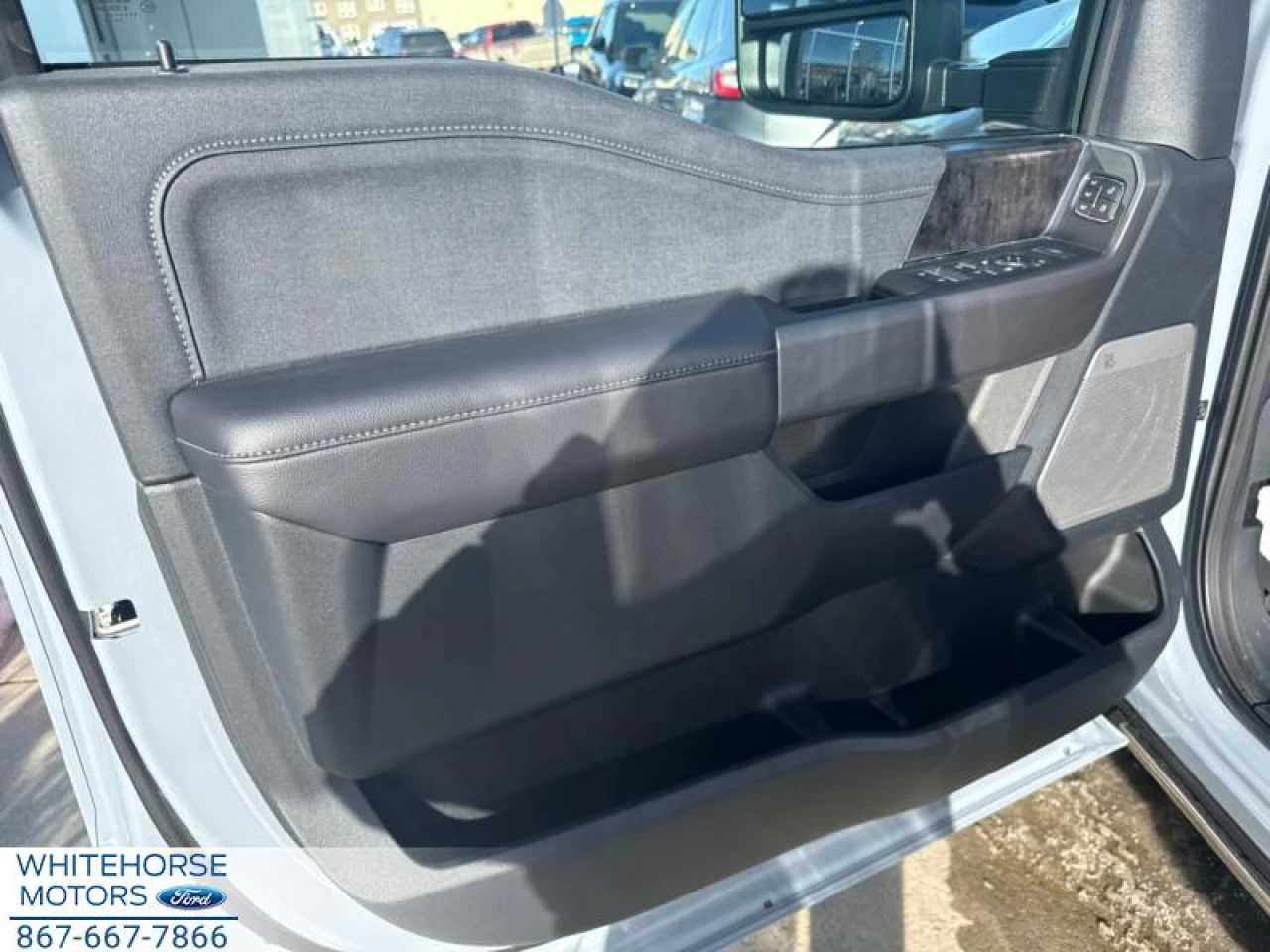 2025 Ford F-350 Super Duty Lariat Image principale
