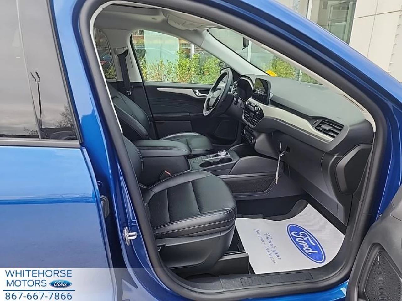 2022 Ford Escape SEL Hybrid AWD Image principale