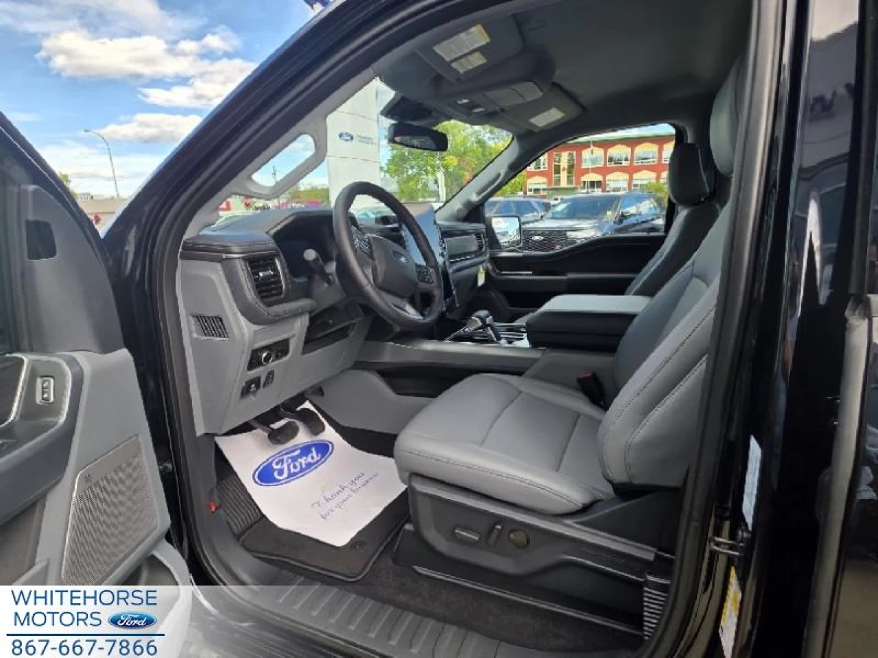 2025 Ford F-150 Lightning Flash Image principale