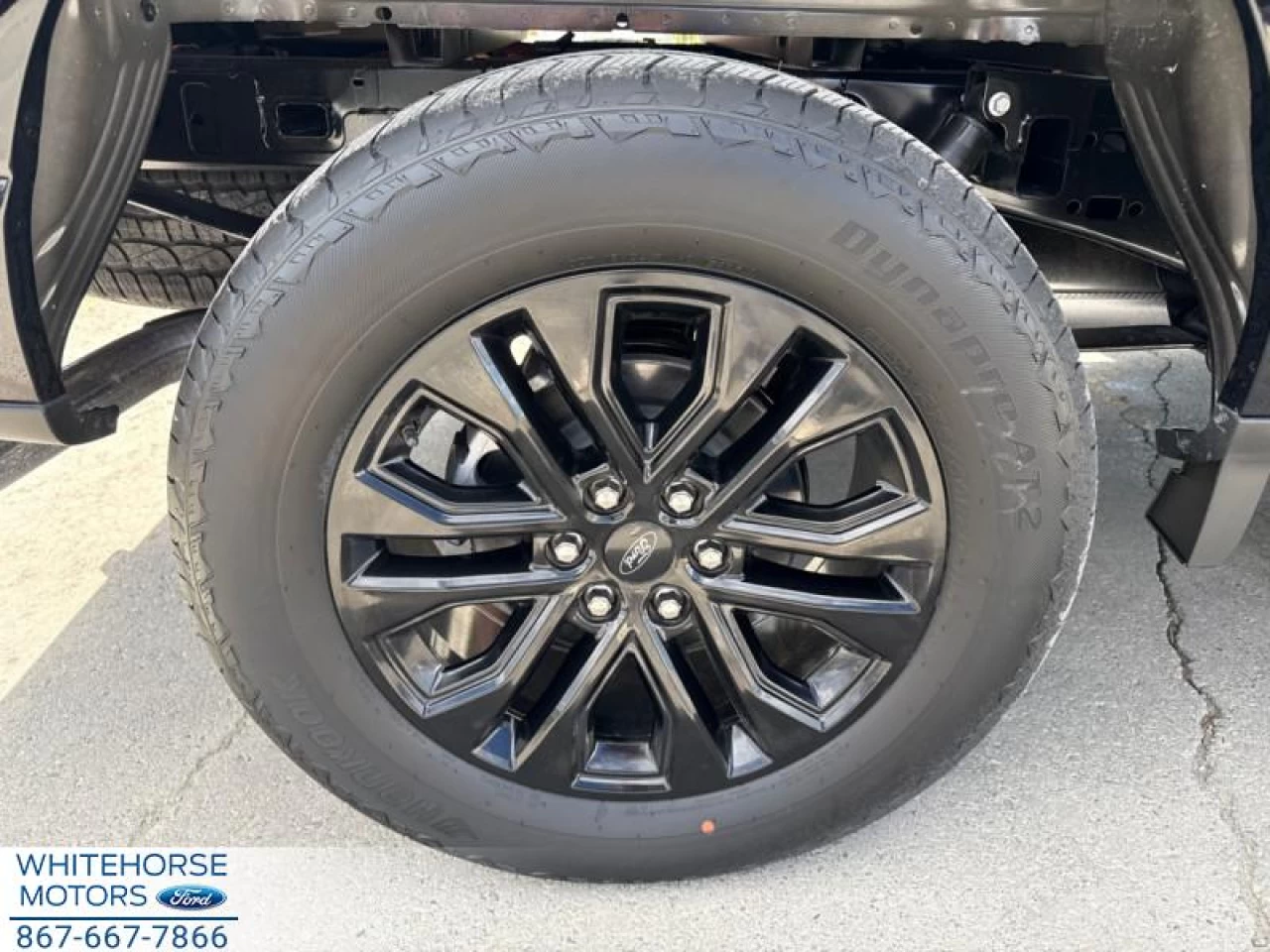2025 Ford F-150 Lariat Main Image