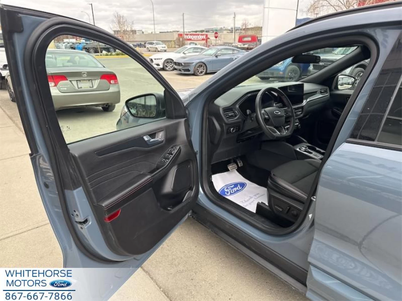 2023 Ford Escape ST-Line AWD Main Image