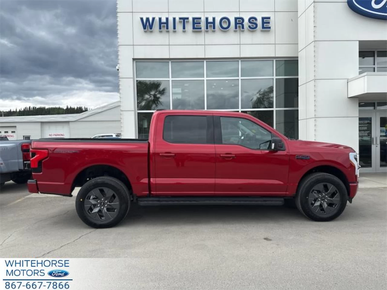 2025 Ford F-150 Lightning Flash Main Image