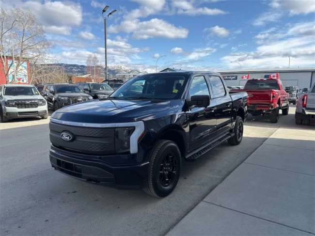 Ford F-150 Lightning - 2025